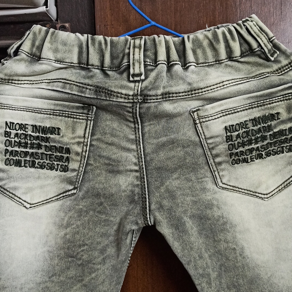 Kids Jeans - Picture 4 of 9
